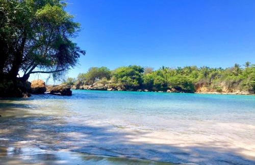Jacmel Hotel | Hotel Restaurant Cyvadier Plage