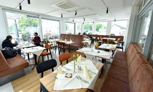 Hausen an der Mohlin Hotel | Hotel Restaurant Fallerhof