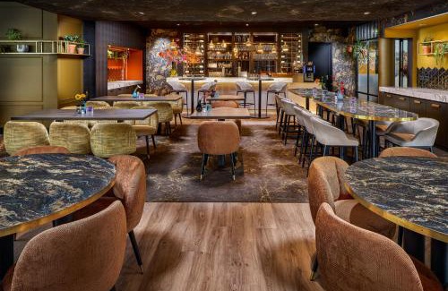 Emmeloord Hotel | Hotel Restaurant Grandcafé 't Voorhuys