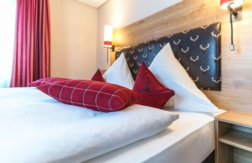 Kork Hotel | Hotel-Restaurant Hirsch