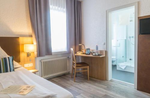 Remscheid Hotel | Hotel Restaurant Kromberg