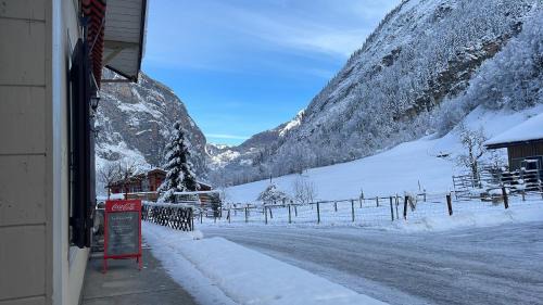 Stechelberg Bed & Breakfast | Hotel-Restaurant Stechelberg Bed & Breakfast