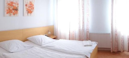 Markgroningen House | Hotel-Restaurant Zum Goldenen Hahnen