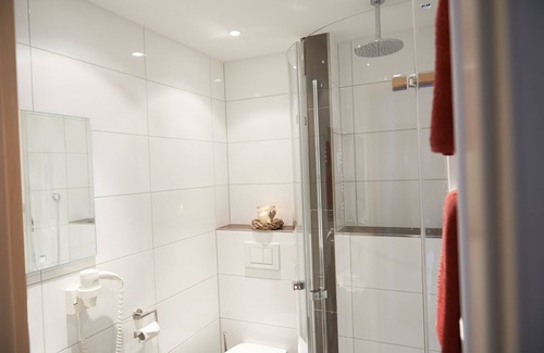 Obernburg Hotel | Hotel-Restaurant Zum Karpfen