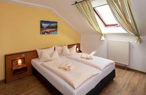 Tautenhain Hotel | Hotel & Restaurant Zur Kanone