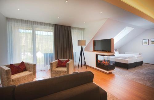 Punderich Hotel | Hotel Restaurant zur Marienburg