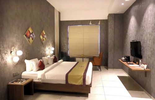 Boisar Hotel | Hotel Reyansh Pride