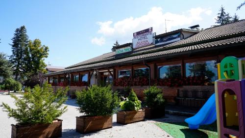 Civita di Oricola Hotel | Hotel Ristorante La Nuova Fattoria