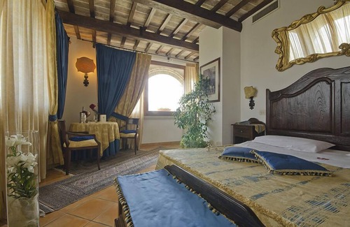 Aielli Hotel | Hotel Ristorante Le Gole