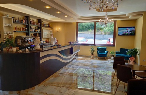Lauria Hotel | Hotel Ristorante Villa Terry