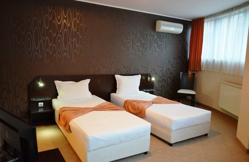 Yambol Hotel | Hotel Riverside