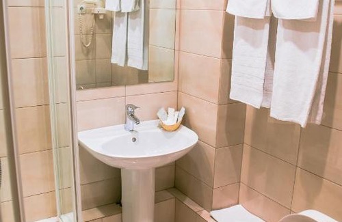Krasnoyarsk Hotel | Hotel Riviera
