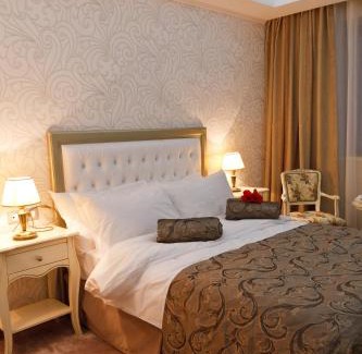 Roman Hotel | Hotel Roman by Dumbrava Business Resort