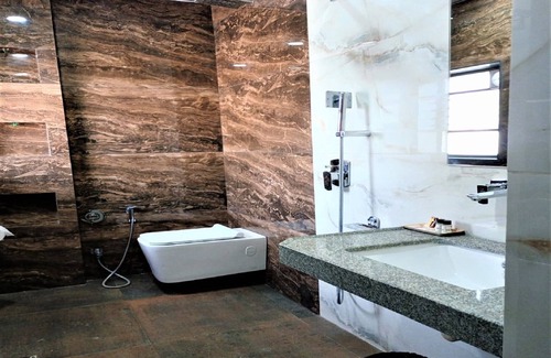 Ahmednagar Hotel | Hotel Rose Gold