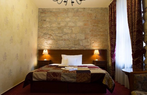 Plzen Hotel | Hotel Rous