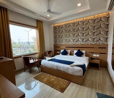 Gomti Nagar Hotel | Hotel Royal Casa