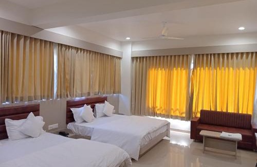 Gandhinagar Hotel | Hotel royal