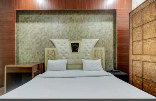 Panchkula Urban Estate Hotel | HOTEL Royal Plaza
