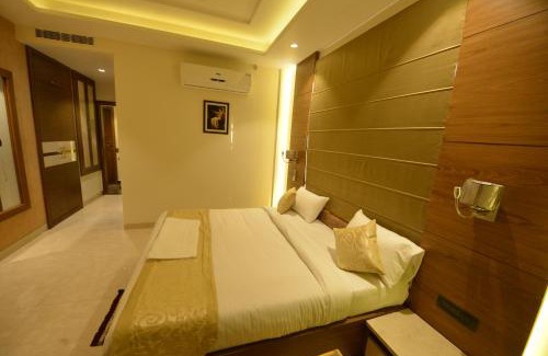Pink City Hotel | Hotel RR 62-Jaipur City Centre Hotel