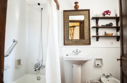 Sant Lluis Hotel | Hotel Rural Biniarroca - Adults Only
