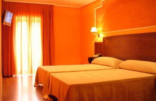 Cremenes Hotel | Hotel Rural Huelde