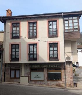Campo de Caso Hotel | Hotel Rural la Plaza
