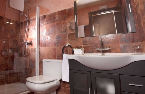 Calderon Hotel | Hotel Rural Pago de Tharsys