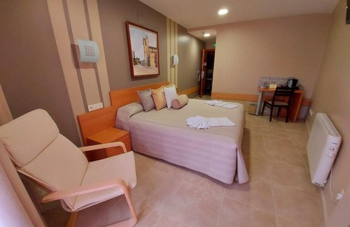 Fromista House | HOTEL RURAL San Pedro