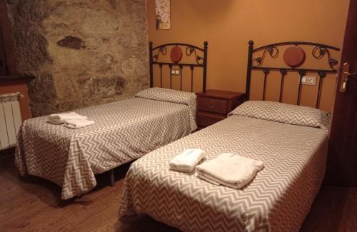 Lubian Hotel | Hotel Rural Val Dos Pigarros