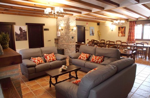 Hinojares House | Hotel Rural Valle del Turrilla