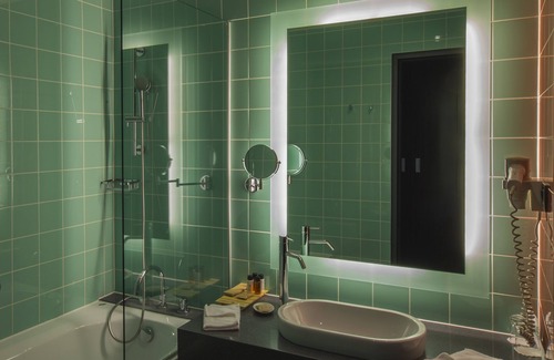Sezana Hotel | Hotel Safir Casino