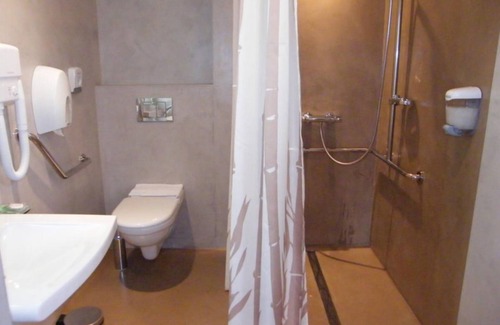 Vire Hotel | Hotel Saint Pierre