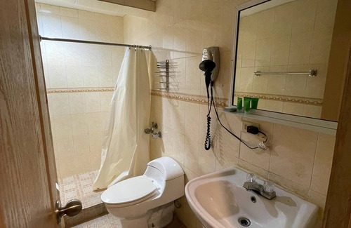 Costa del Este Hotel | HOTEL SAN THOMAS INN