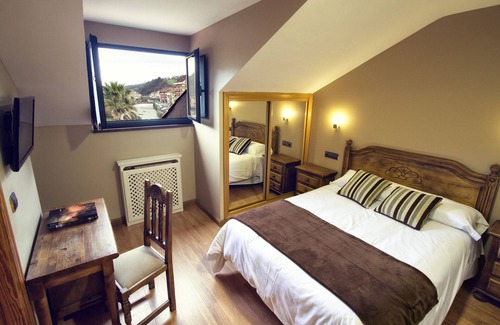 Cangas de Onis Hotel | Hotel Santa Cruz