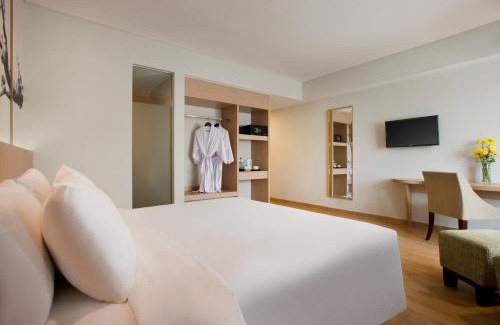 Bekasi Hotel | Hotel Santika Mega City Bekasi