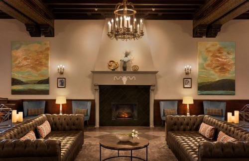 Saranac Lake Hotel | Hotel Saranac, Curio Collection By Hilton