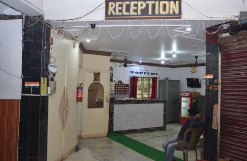 Deoghar Hotel | Hotel Savitri