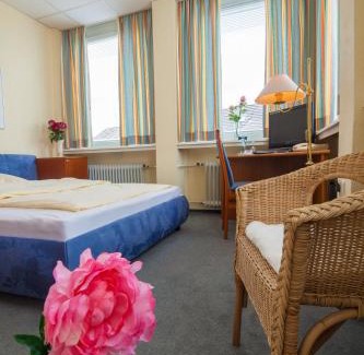 Wedel Hotel | Hotel Senator Marina