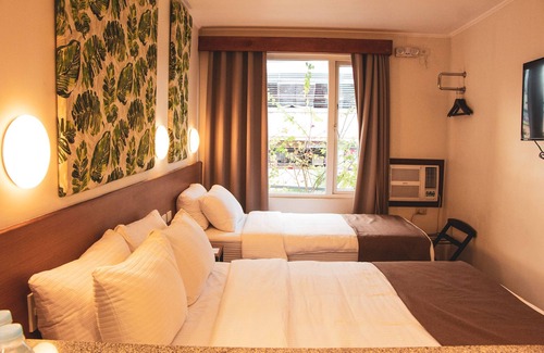 Legazpi Hotel | Hotel Sentro Legazpi