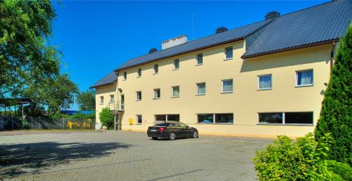 Lancut Hotel | Hotel Sezam Kraczkowa