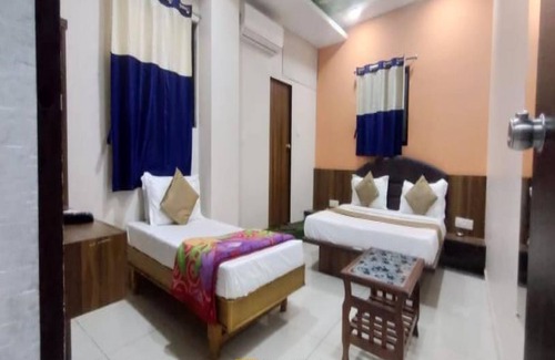 Vadodara Hotel | Hotel Shiv Inn