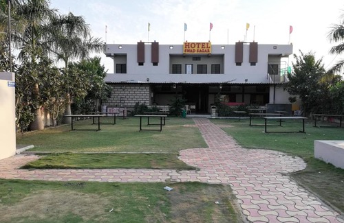 Bhuj Hotel | Hotel Shiv Regency