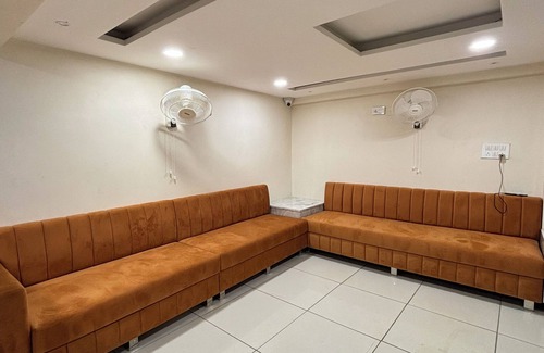 Ujjain Hotel | Hotel Shreegopal