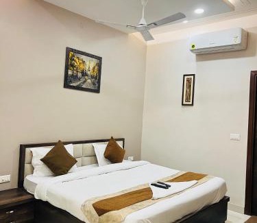 Gorakhpur Hotel | Hotel Singh Comfort Inn