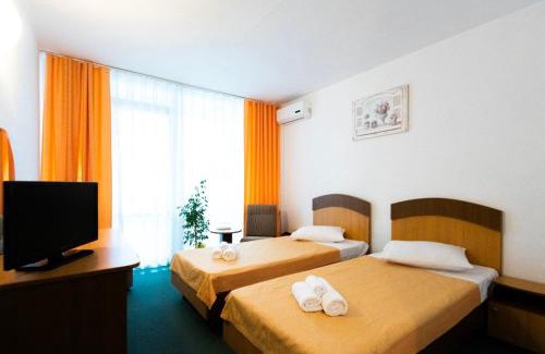 Saturn Hotel | Hotel Siret Saturn