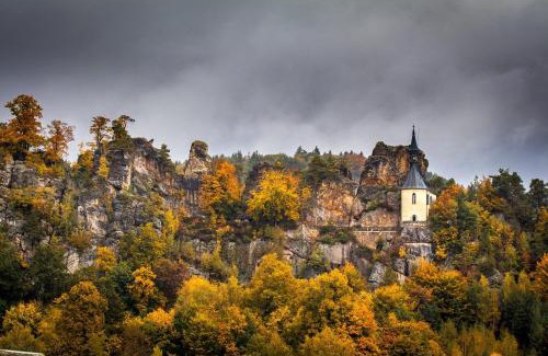 Mala Skala Hotel | Hotel Skála