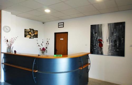 Sturovo Hotel | Hotel Slobi