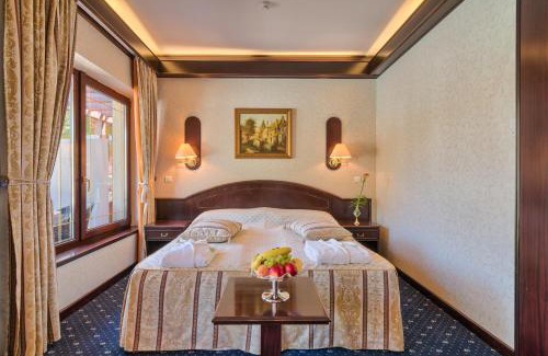 Snagov Resort | Hotel Snagov Club