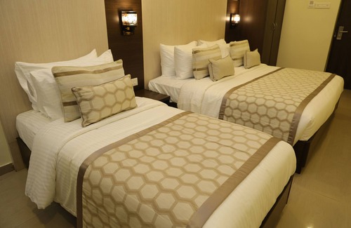 Palani Hotel | Hotel SR Palani