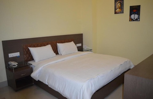 Shrivasti Hotel | Hotel Sravasti Residency